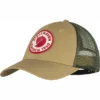 Casquette Fjallraven 1960 Logo Langtradarkeps Buckwheat Brown (S/M) -Teva Boutique 1960 Logo Langtradarkeps 78138 232 A MAIN FJR 1