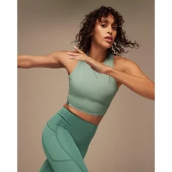 Débardeur On Running Femme Movement Crop Moss Ivy -Teva Boutique 4 download 2023 05 10t160757943