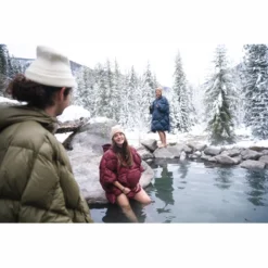 Poncho Thermarest Honcho Down Blue Space -Teva Boutique 6 2022 packtowl winter idaho native20release 04810